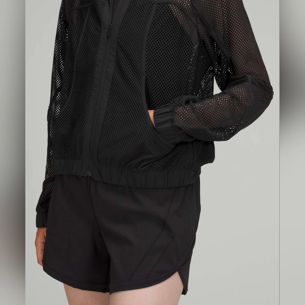 Lululemon Rare Black Mesh Long Sleeve Top - Picture 10 of 10